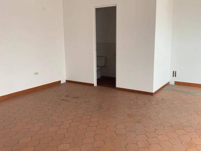 #72 - Casa para Venta en Lima - LIM