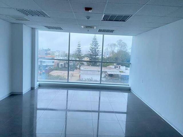#129 - Oficina para Alquiler en Lima - LIM