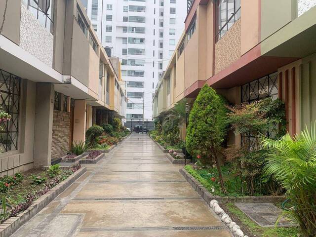 #156 - Casa para Alquiler en Lima - LIM - 1